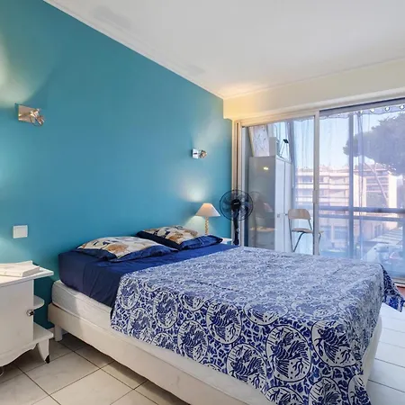 T3 Front De Apartmán